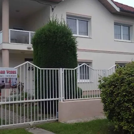 In Heviz/balaton 36758 Apartman *