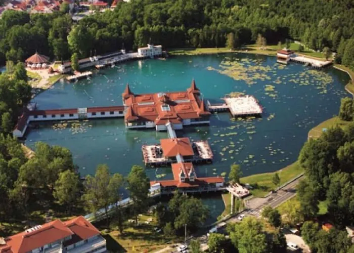 In - Balaton 36758 * Hévíz